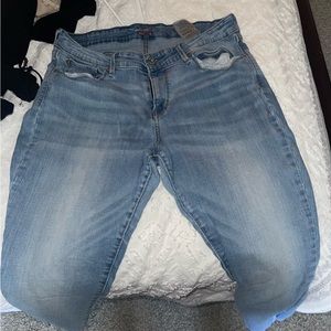 Denizen by Levi Skinny Jeans